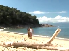 Beautiful Large Boobs Shaved Latina Babe Has Sex On The Beach Outdoor