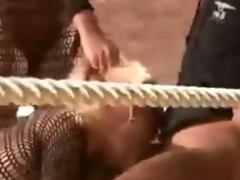Cleaning girls engulfing and fucking in the ring